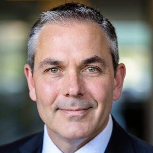 AndrewRossHeadshot 1x1